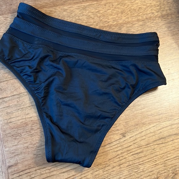 Sand & Shore High Waisted Bottom - Picture 3 of 4